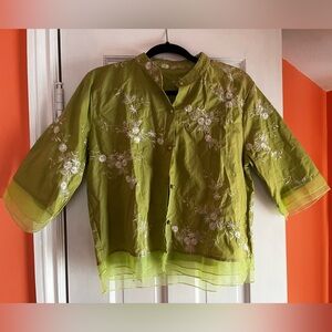 NWOT - Embroidered chartreuse & white cotton-poly button up